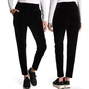 Commando Solid Velvet Joggers Pull On Pockets Sz Small $128.